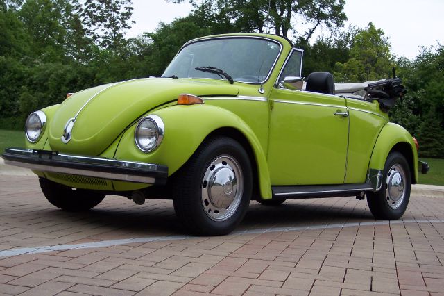 1974 Volkswagen Beetle Loaded Up
