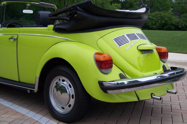 1974 Volkswagen Beetle Loaded Up