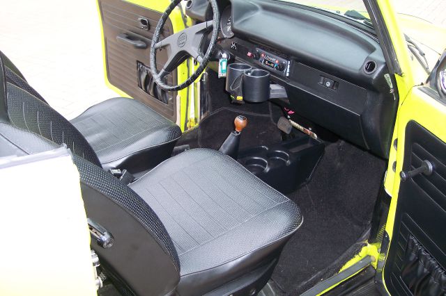 1974 Volkswagen Beetle Loaded Up