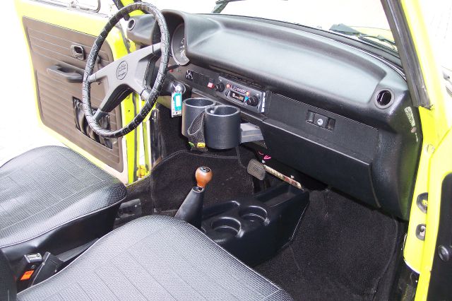 1974 Volkswagen Beetle Loaded Up