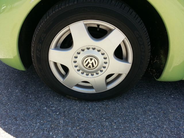 2000 Volkswagen Beetle Unknown