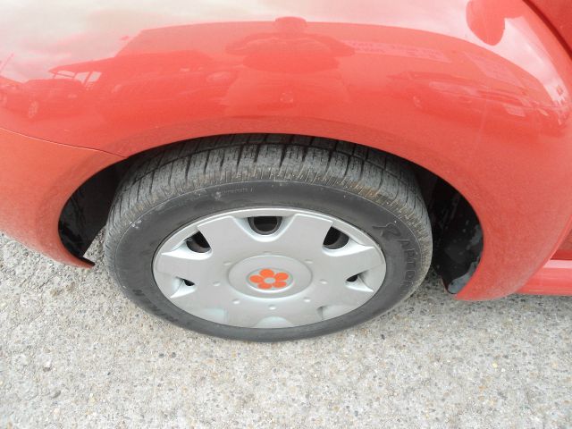 2004 Volkswagen Beetle CD With MP3