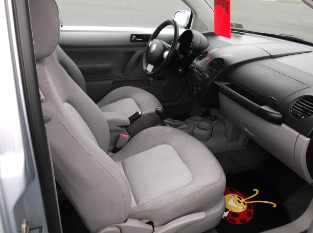 2004 Volkswagen Beetle Series 4