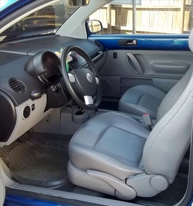 2004 Volkswagen Beetle Sport 4x4