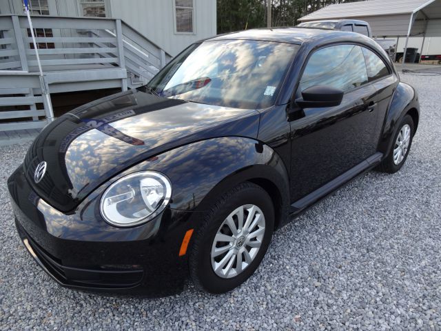 2012 Volkswagen Beetle 4X4 Crew Cab Super Duty Lariat