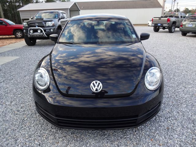 2012 Volkswagen Beetle 4X4 Crew Cab Super Duty Lariat