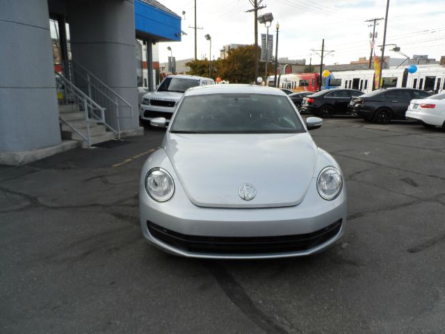 2012 Volkswagen Beetle 4X4 Crew Cab Super Duty Lariat