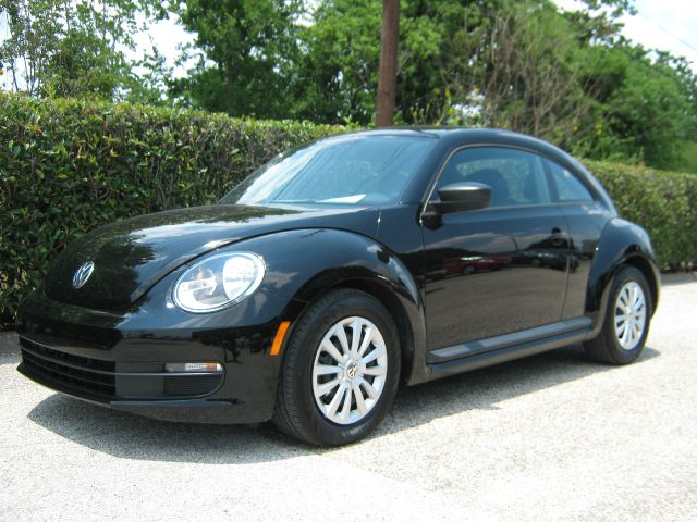 2012 Volkswagen Beetle 4X4 Crew Cab Super Duty Lariat