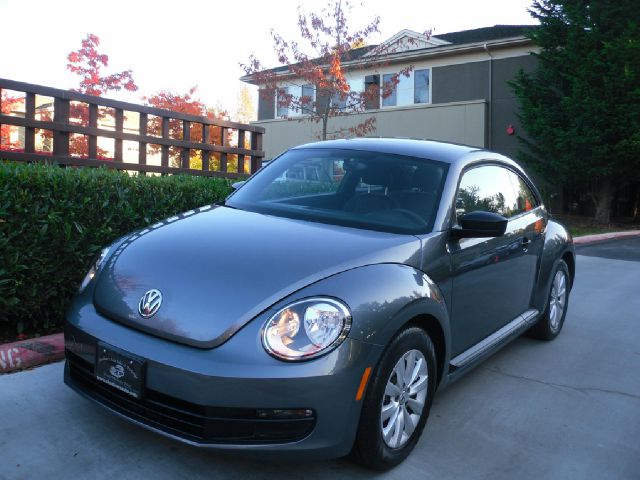 2013 Volkswagen Beetle 4X4 Crew Cab Super Duty Lariat