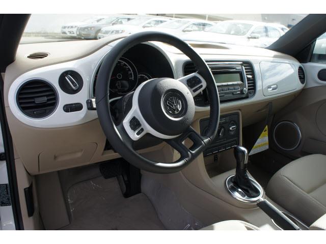 2014 Volkswagen Beetle 2.5xawd