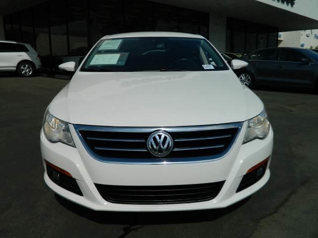 2010 Volkswagen CC ALL Wheel Drive - NEW Tires