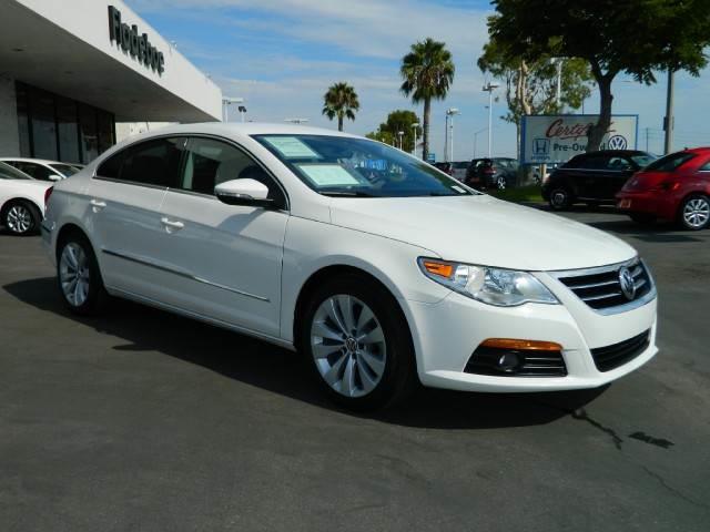 2010 Volkswagen CC ALL Wheel Drive - NEW Tires