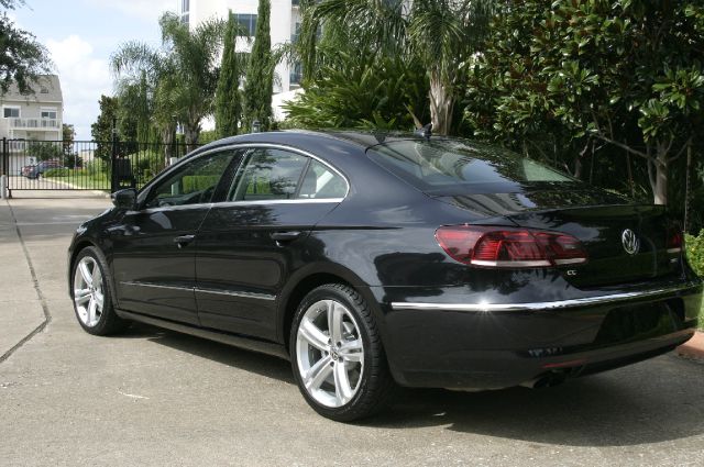 2013 Volkswagen CC 3.2 Quattro S-line AWD Sedan