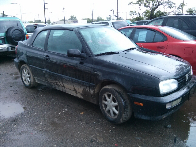 1995 Volkswagen Cabrio Base