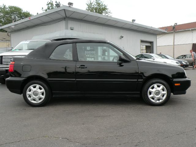 1998 Volkswagen Cabrio S Sedan
