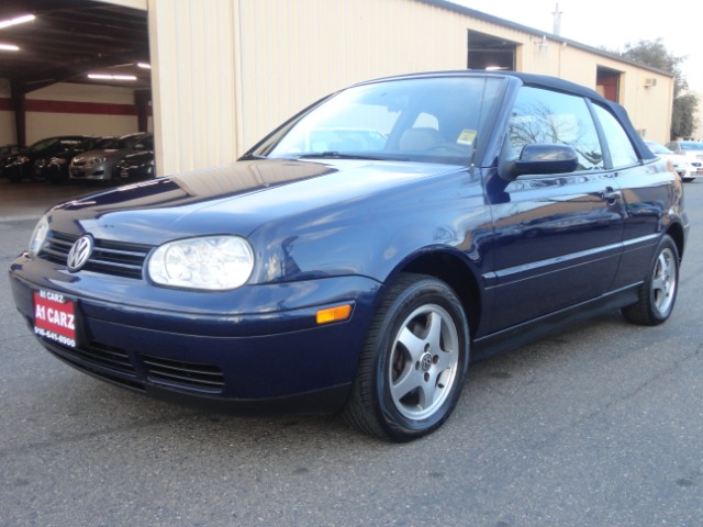 1999 Volkswagen Cabrio FWD 4dr Sport