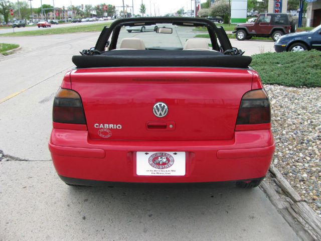 1999 Volkswagen Cabrio FWD 4dr Sport