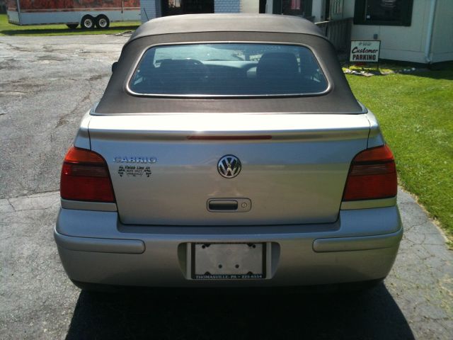 2001 Volkswagen Cabrio S Sedan