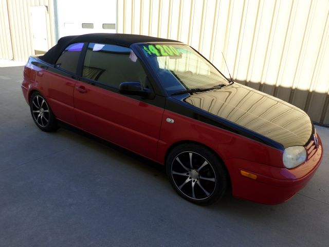 2001 Volkswagen Cabrio FWD 4dr Sport