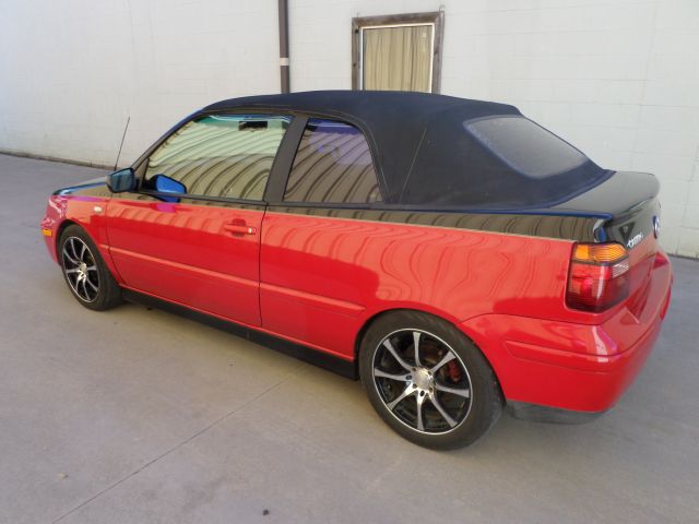 2001 Volkswagen Cabrio FWD 4dr Sport