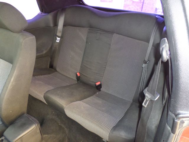 2001 Volkswagen Cabrio FWD 4dr Sport