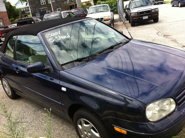 2001 Volkswagen Cabrio S Sedan