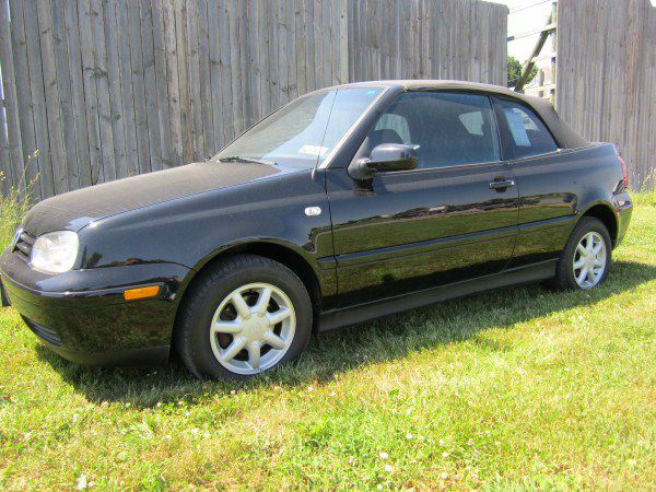 2002 Volkswagen Cabrio S Sedan
