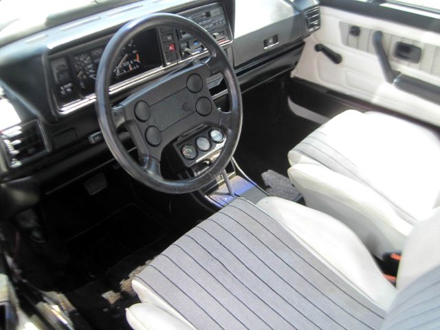1987 Volkswagen Cabriolet 4dr I4 Auto FWD SUV