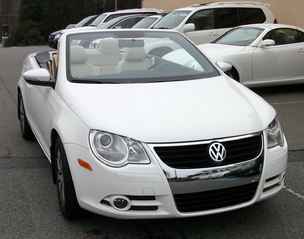 2007 Volkswagen Eos Wagon SE
