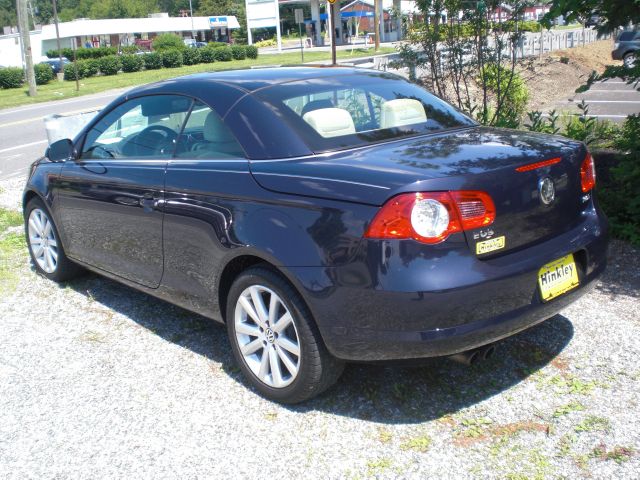 2007 Volkswagen Eos 2006 Ford LX