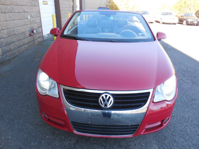 2007 Volkswagen Eos 7 Passenger Quad Seating 4 Door