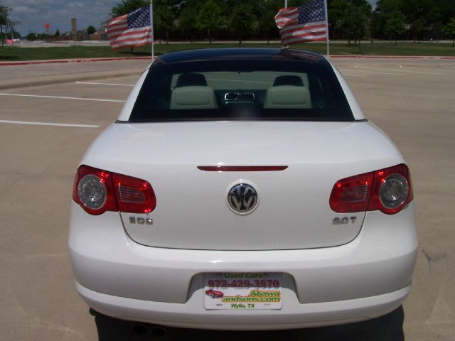 2007 Volkswagen Eos Wagon SE