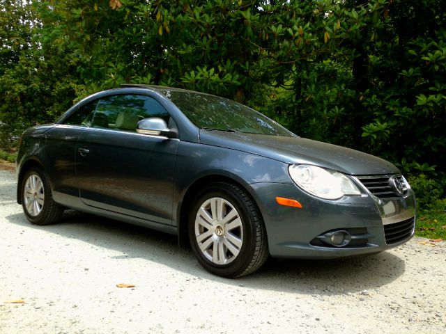 2007 Volkswagen Eos Wagon SE