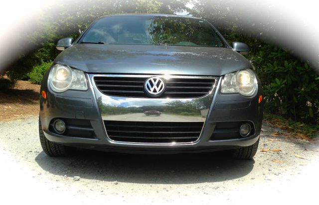 2007 Volkswagen Eos Wagon SE