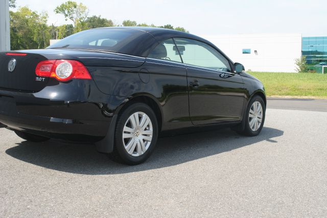 2008 Volkswagen Eos 4x4 LTZ