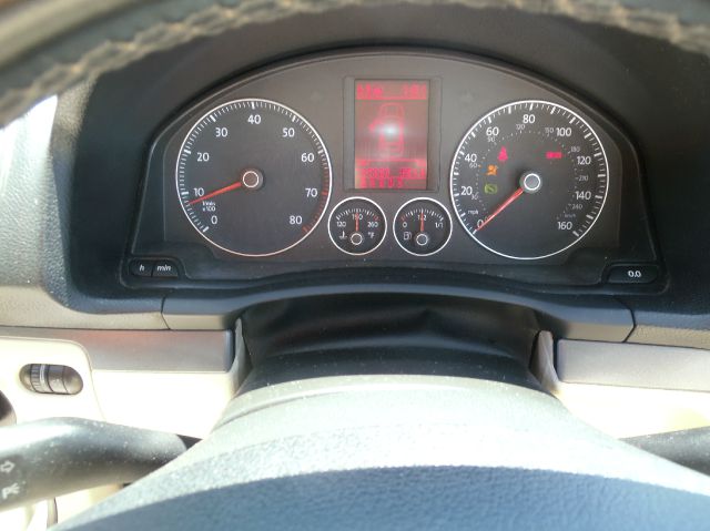 2008 Volkswagen Eos Series 4