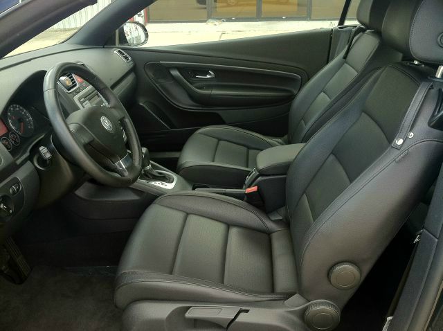 2008 Volkswagen Eos Series 4