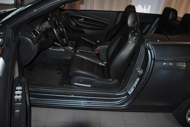 2008 Volkswagen Eos Series 4