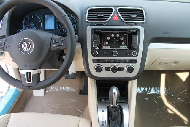 2014 Volkswagen Eos 4x4 LTZ