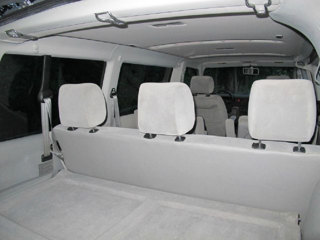 2001 Volkswagen EuroVan FWD 4dr Sport