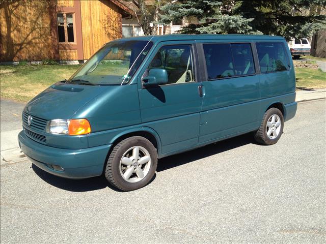 2003 Volkswagen EuroVan FWD 4dr Sport