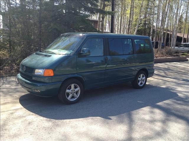 2003 Volkswagen EuroVan FWD 4dr Sport