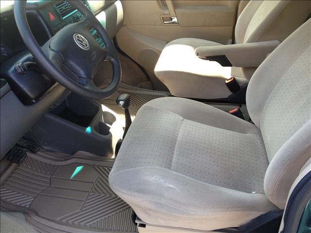 2003 Volkswagen EuroVan FWD 4dr Sport