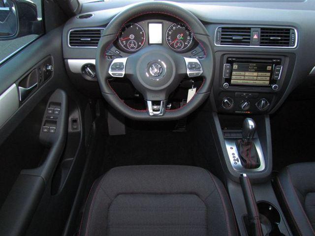 2012 Volkswagen GLI 4dr Sdn I4 Manual 2.