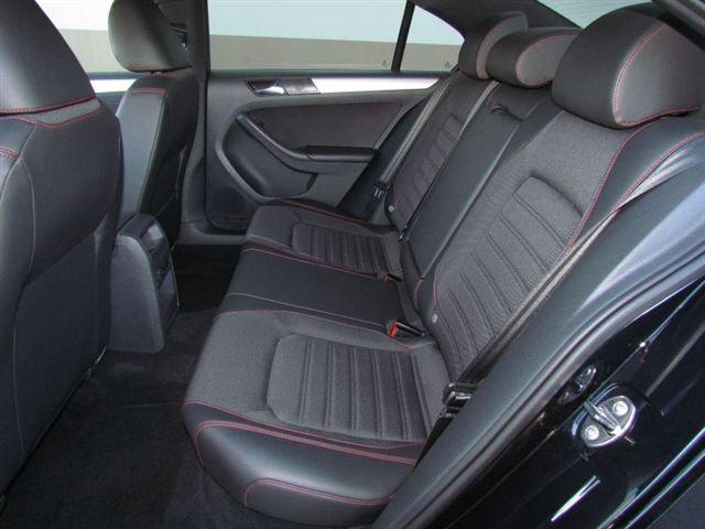 2012 Volkswagen GLI 4dr Sdn I4 Manual 2.