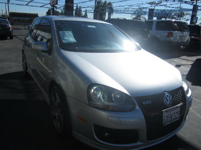 2006 Volkswagen GTI Wagon SE