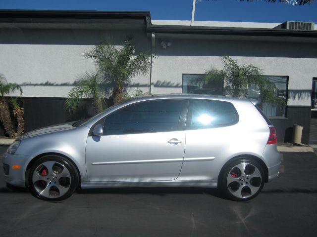 2006 Volkswagen GTI Wagon SE