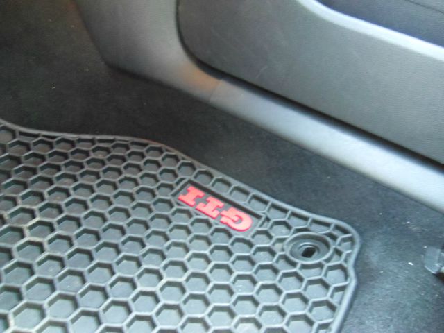 2007 Volkswagen GTI CLUB Wideside 1