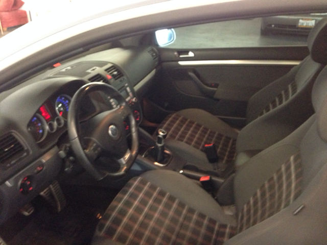 2007 Volkswagen GTI Club Coupe Wideside 141.5