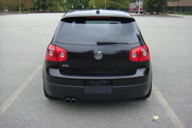 2008 Volkswagen GTI Premium Sport Utility 4D